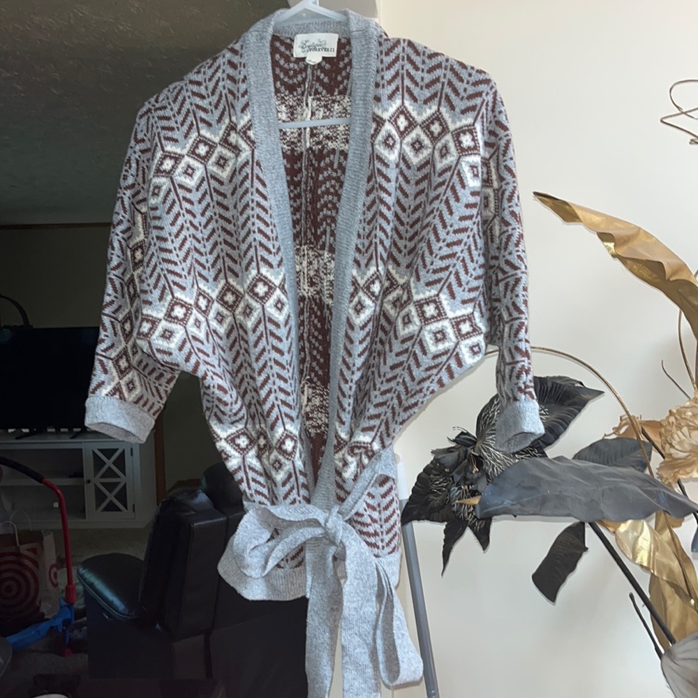 FOREVER21 SMALL SWEATER OBO NO FLAWS
